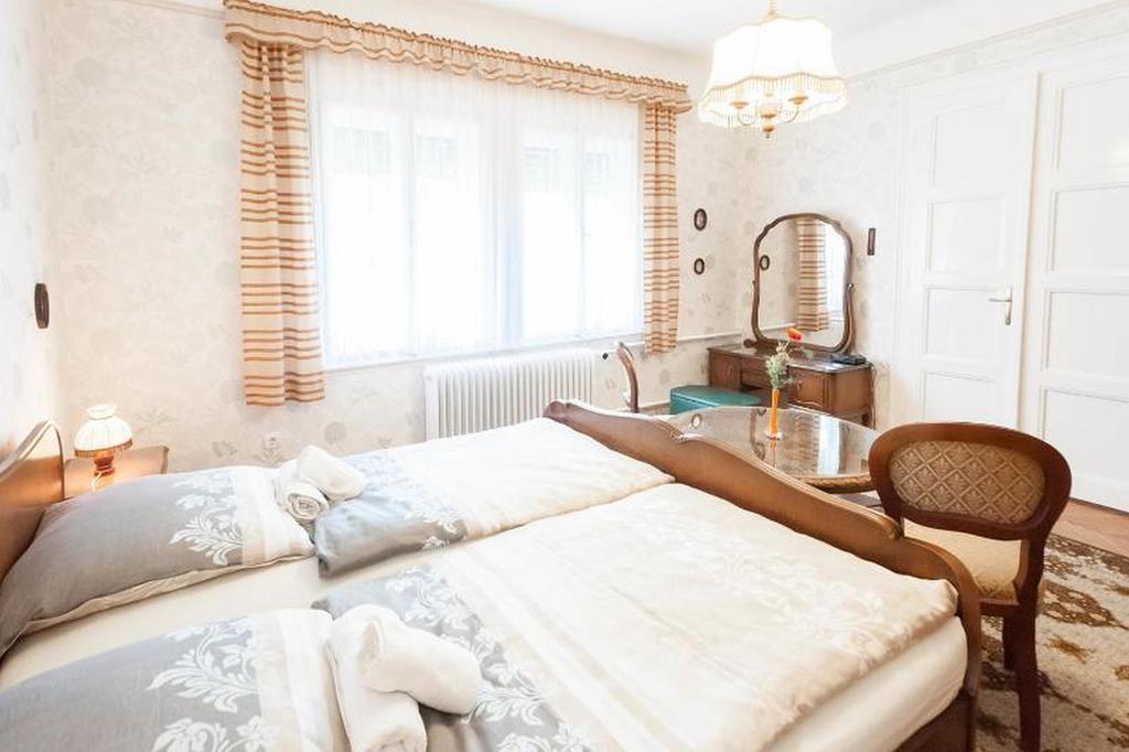 Haus In Mit Garten Budapeszt